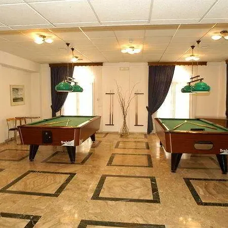 Mediterranee Hotel 3*